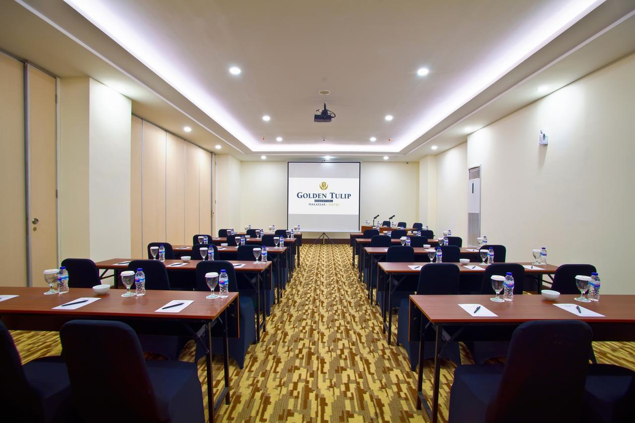 Golden Tulip Essential Makassar Hotel Exterior photo